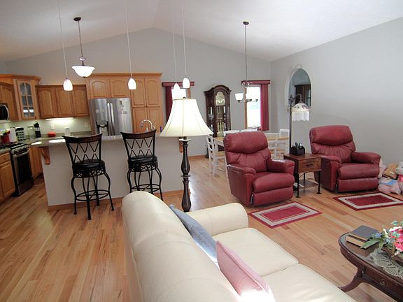 5th image of 1502 Boulder Creek Ct