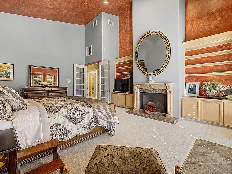 1105 Broadmoor Ave — Photo 25