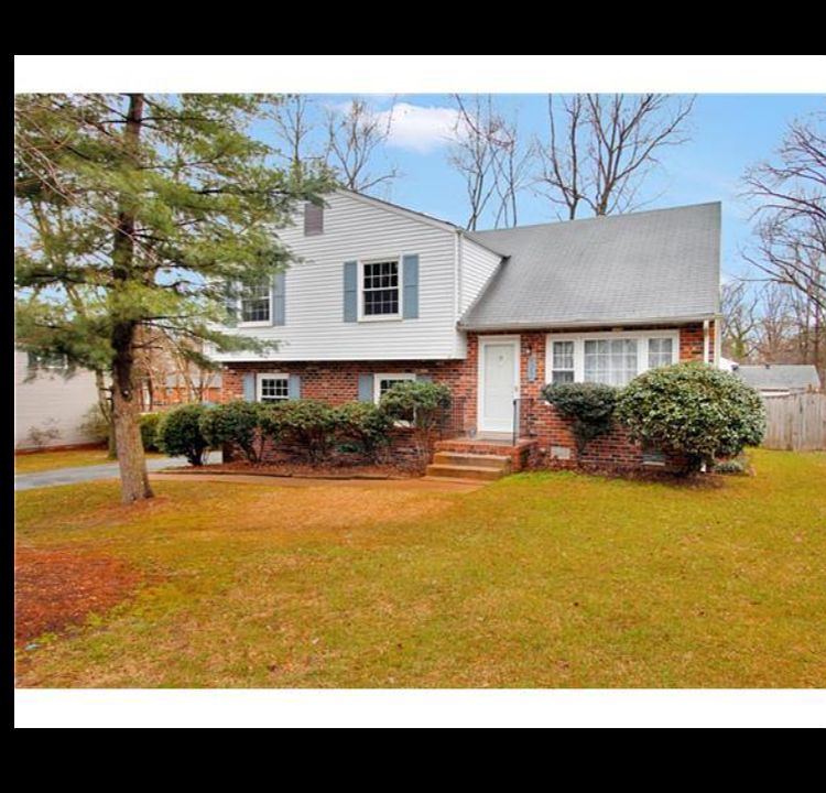 1st image of 4304 N Lakefront Dr