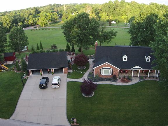 2nd image of 1332 Halsey Ave