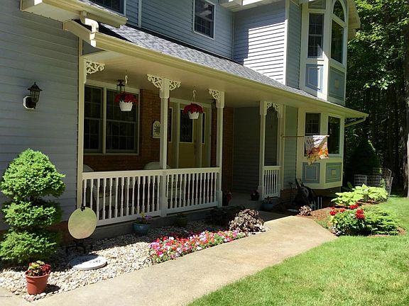 4th image of 4459 Creekside Dr