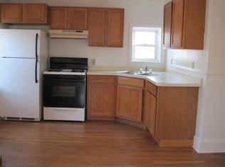 243 Columbia St #3, Fall River, MA 02721