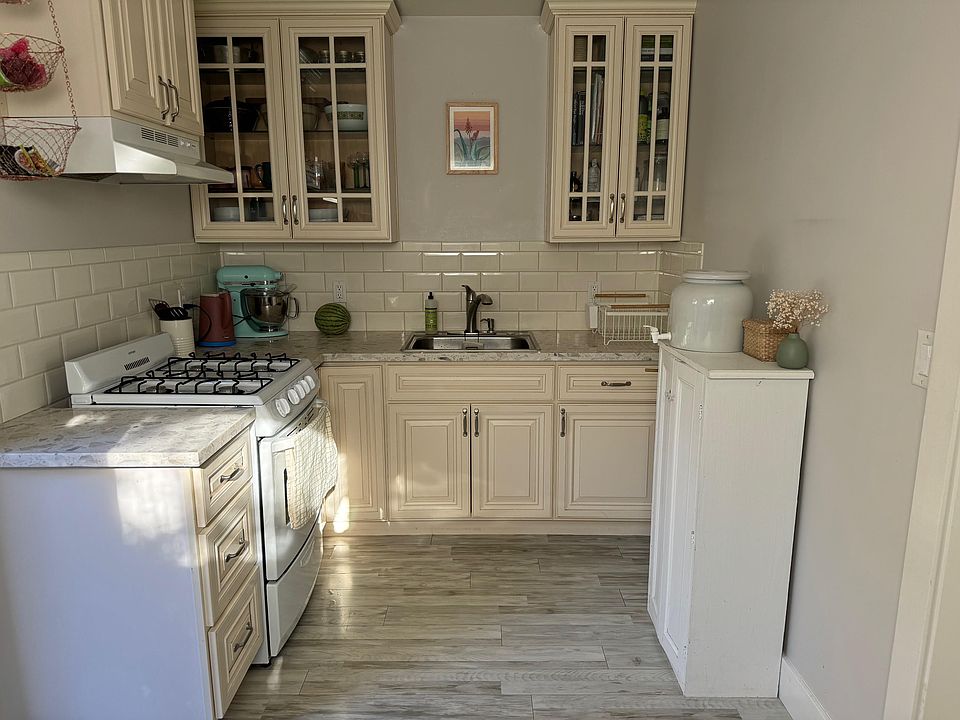 732 Pacheco Ave Santa Cruz CA Zillow