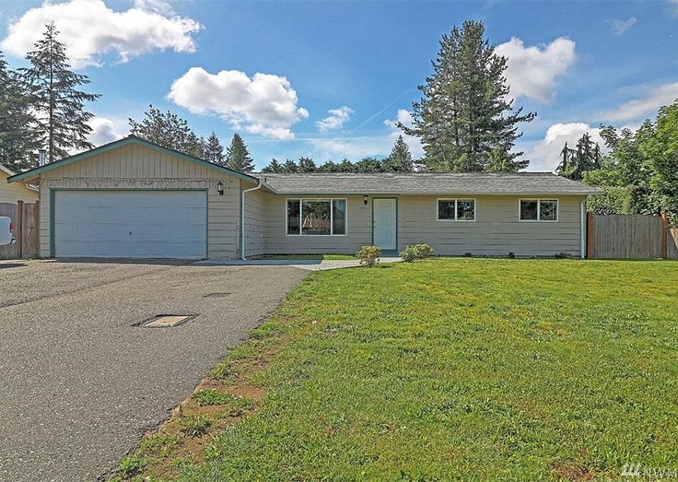 1st image of 4424 129th Pl NE