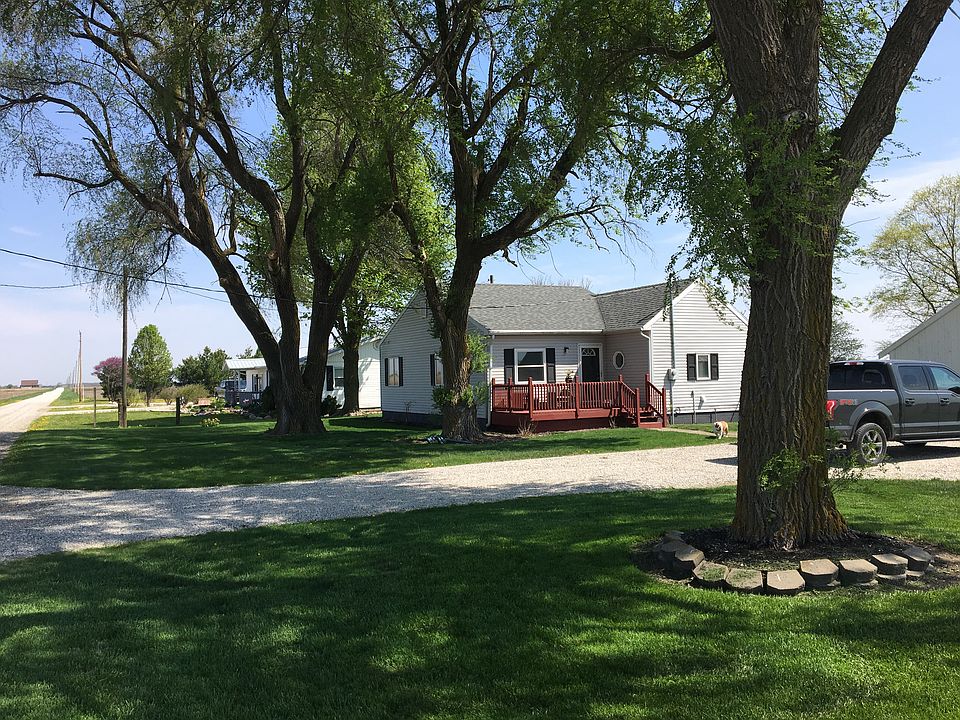 1st image of 2207 S County Road 750 E