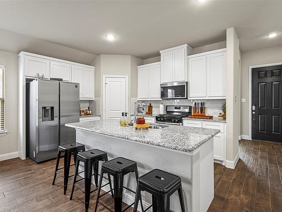 2nd image of 1229 Carinna Dr