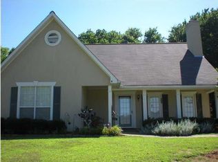 418 Pebble Creek Dr, Madison, MS 39110