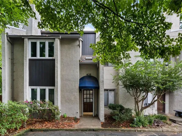408 Roswell Landings Dr, Roswell, GA 30075