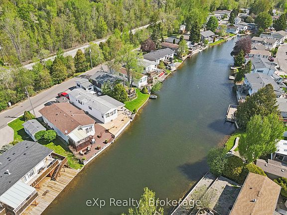 2nd image of 18 Jasper Hts