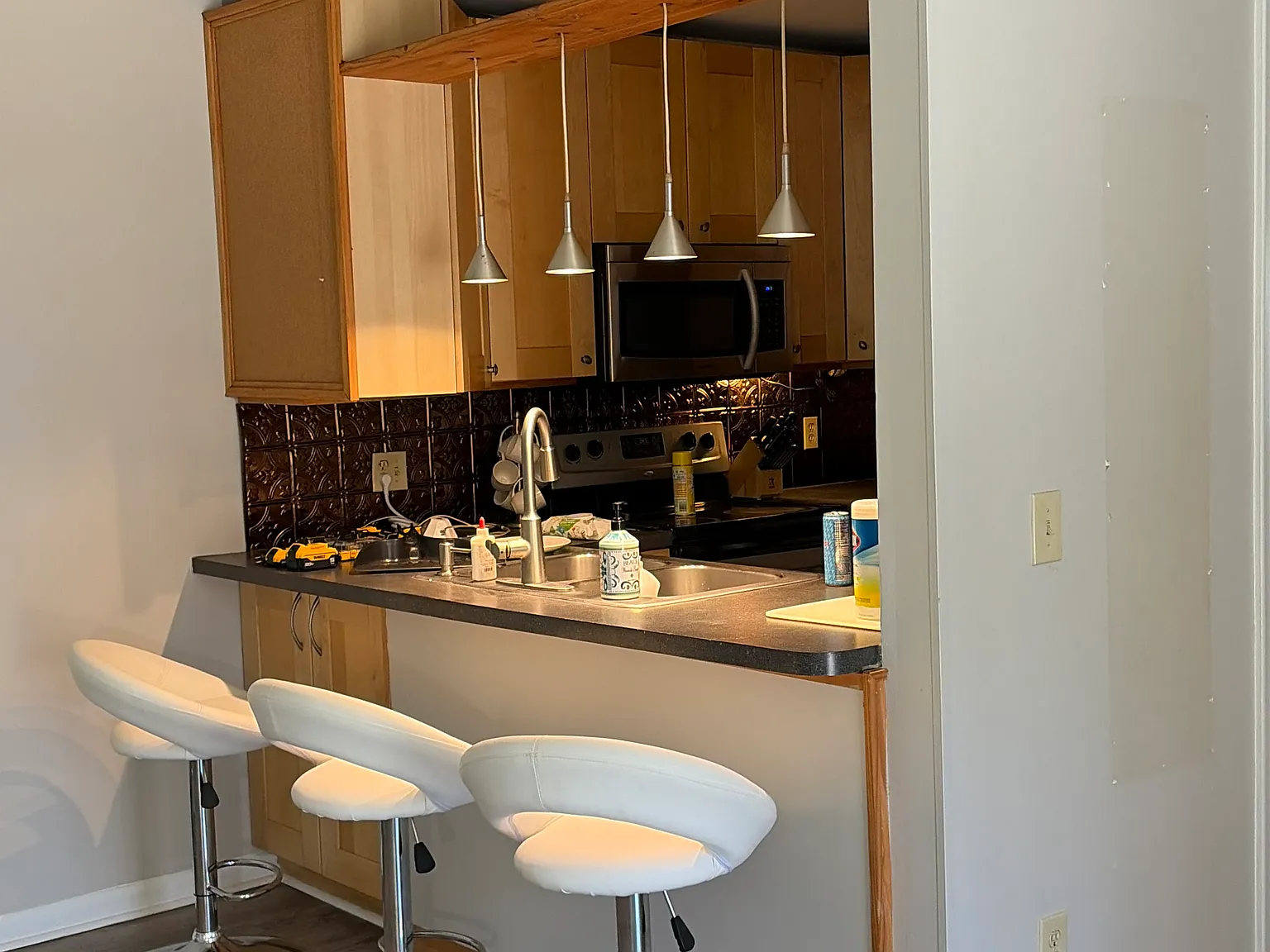 4 bed, 1137 sqft, $600 — Photo 2