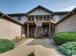 3926 Abbey Rdg, Quincy, IL 62305