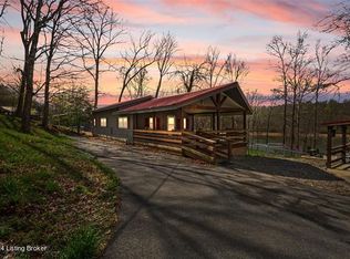 1023 Wilderness Rd, Mammoth Cave, KY 42259