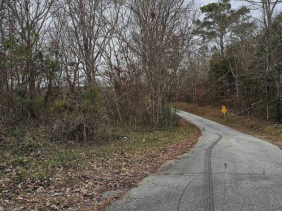 2nd image of 109 Pump House Rd