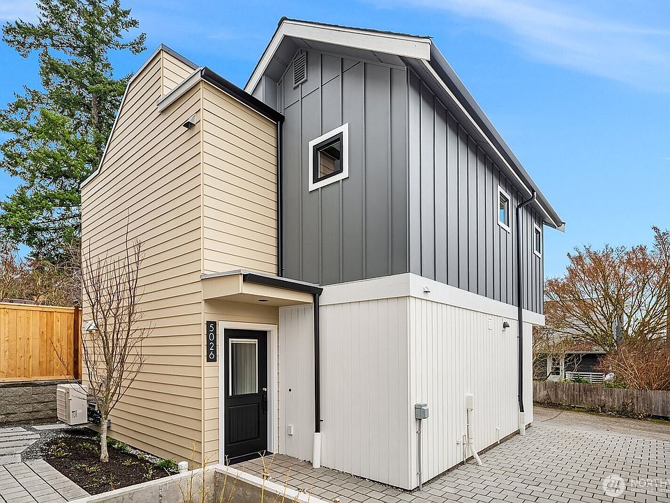 1st image of 5026 35th Avenue NE