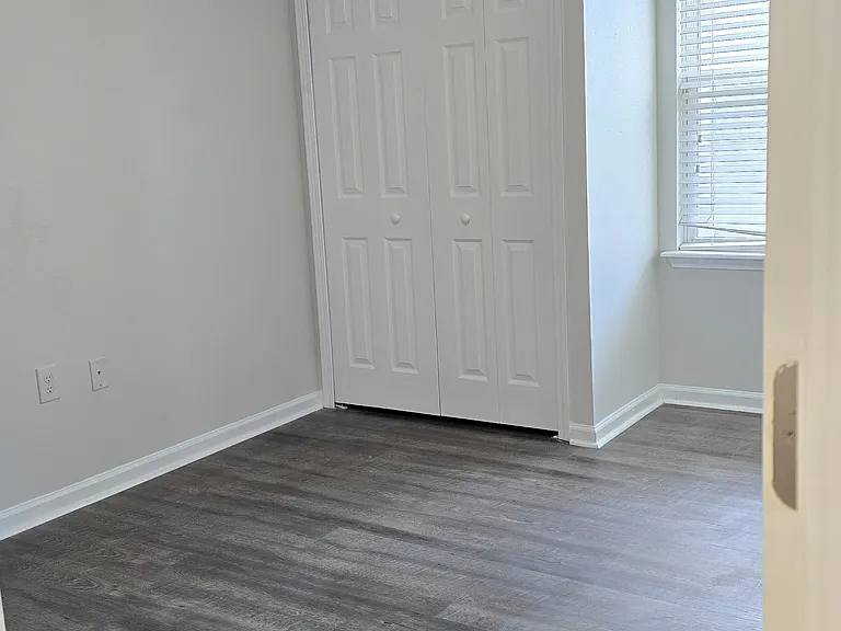 8196 Cabin Lake Cir #105 — Photo 6