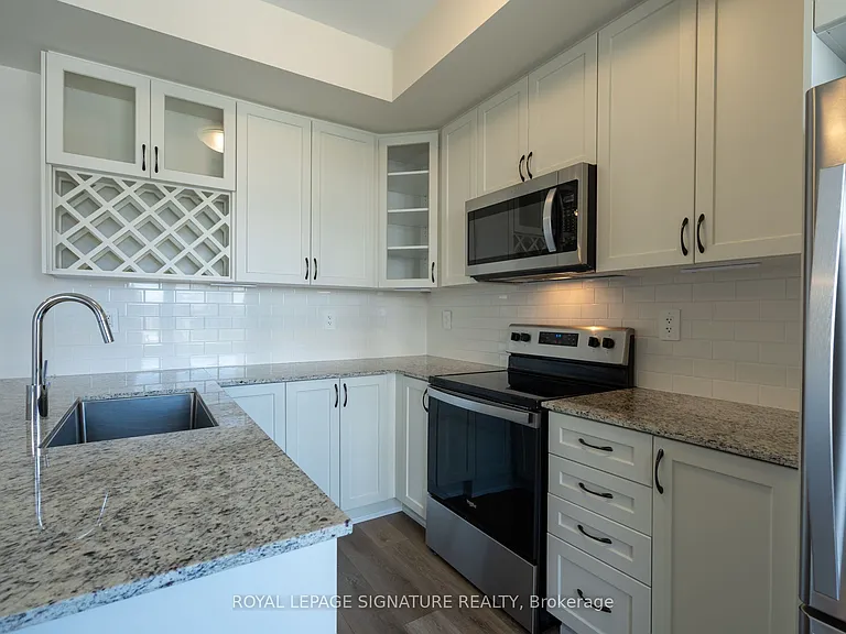 1585 Rose Way #108 — Photo 13