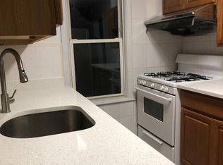 58-44 206th St FLOOR 1, Oakland Gardens, NY 11364