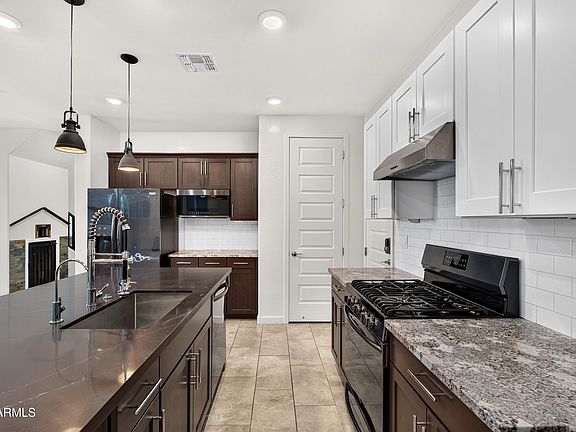 4th image of 17207 N 10TH Street