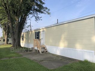 135 Teakwood Dr, Zanesville, OH 43701