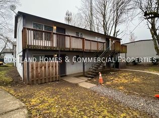 17430 SE Powell Blvd, Portland, OR 97236