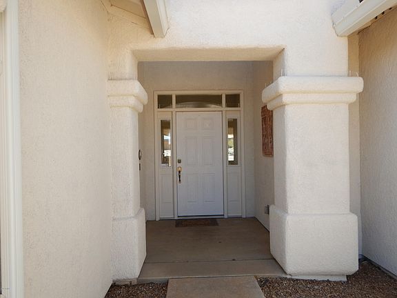 4th image of 3814 Camino Las Palmeras