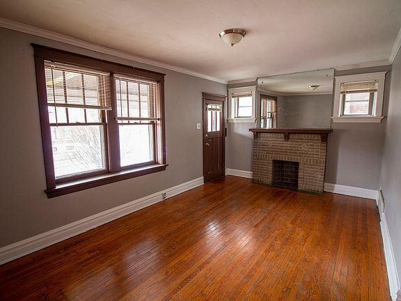 3rd image of 3260 Michigan Ave #3260