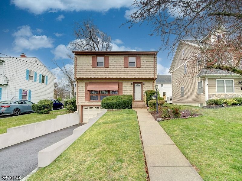 1st image of 28 Cooper Ave