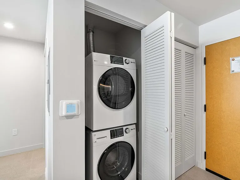 Washer/Dryer