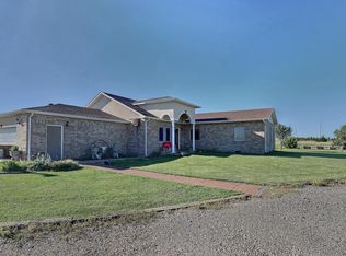11780 Pointer Ave, Dodge City, KS 67801