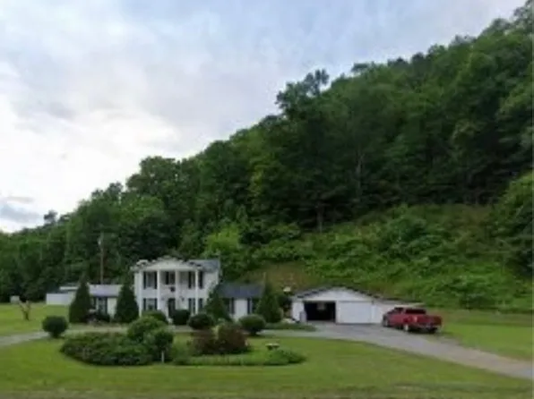 12617 State Route 114, Prestonsburg, KY 41653