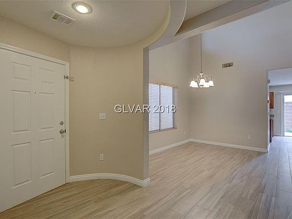 2nd image of 5094 Tioga Pass Ave