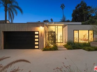 1345 Londonderry Pl, Los Angeles, CA 90069