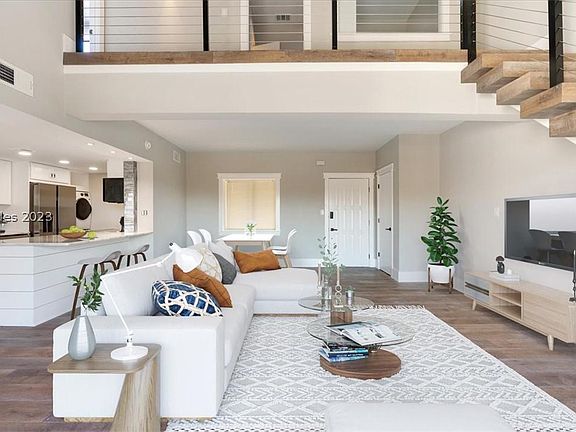 3rd image of 10 Forest Beach Dr Unit 428