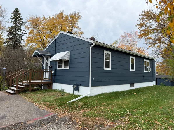 1715 Budd Ave, Maple Plain, MN 55359