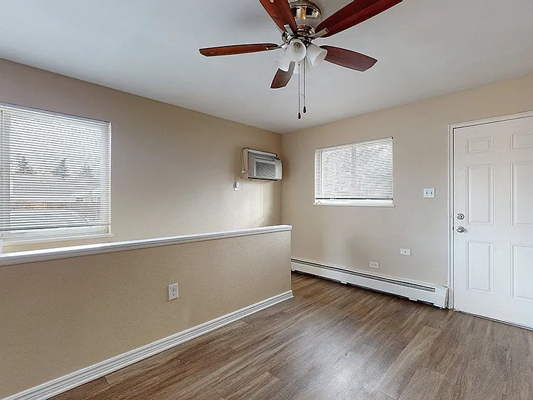 Aspen Terrace Apartments — Photo 7