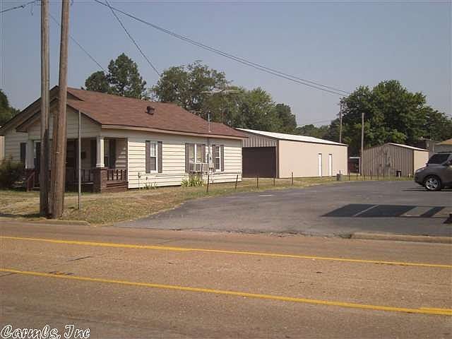 1st image of 1412 E Race Ave