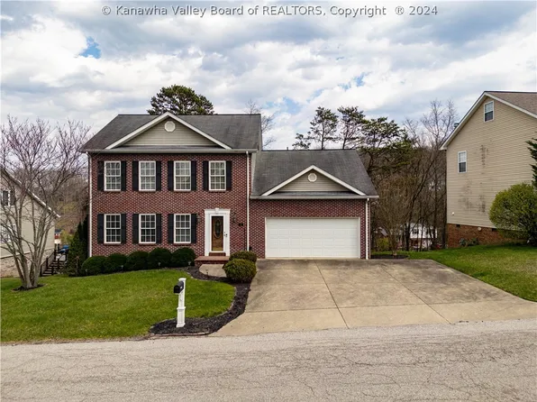 79 Rockcrest Dr, South Charleston, WV 25309