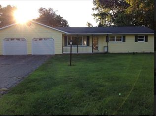 1387 Bristol Downs Rd, Newark, OH 43055