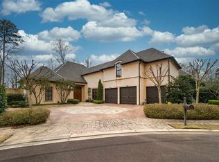 913 La Roche Ct, Ridgeland, MS 39157