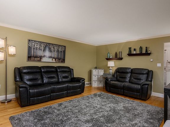 4th image of 116 Cocasset St APT 13