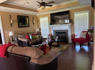124 Conster Pl, Starkville, MS 39759