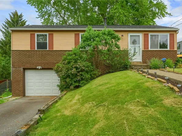 502 Arlington Dr, Pittsburgh, PA 15239