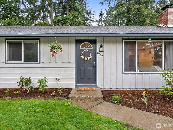 2nd image of 8207 Woodbourne Drive SW