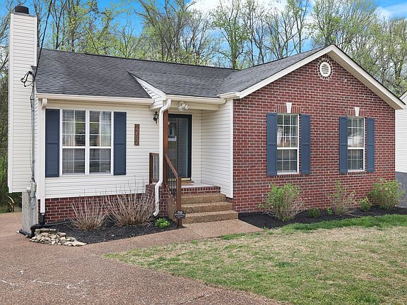 2nd image of 2732 Airwood Dr