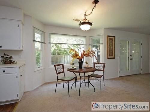 4th image of 1209 Swanston Dr