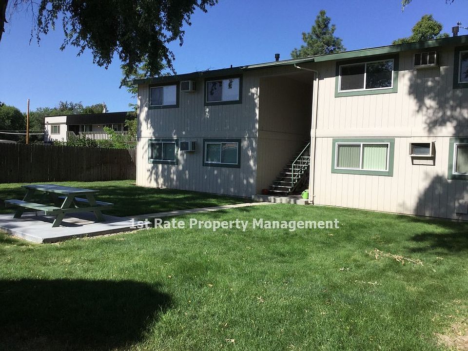 1st image of 727 W Belmont St #0