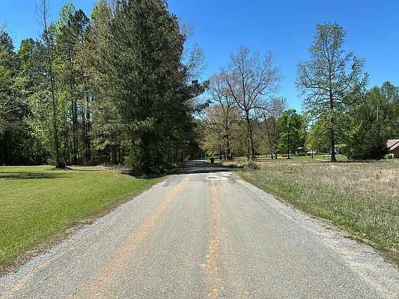 4th image of 1390 Gun Club Rd W