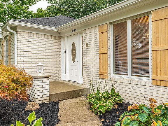 3rd image of 8729 Chapel Glen Dr
