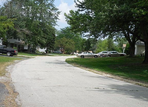 2nd image of 19020 Loras Ln