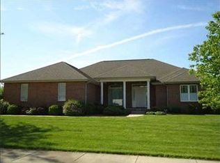 951 Northern Goshawk Dr, Columbus, IN 47203